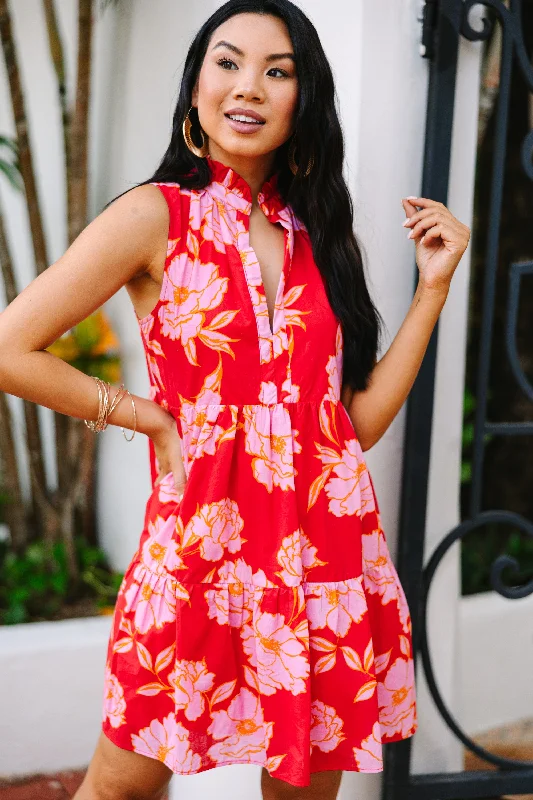 Women's floral dress interview -Caught Up Coral Pink Floral Babydoll Dress