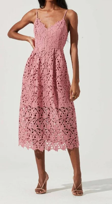 Women's midi dress lightweight -Lace A Line Midi Dress In Pink Mauve