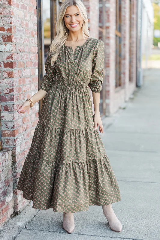 Women's floral dress gradient -It's In The Air Olive Green Floral 3/4 Sleeve Midi Dress