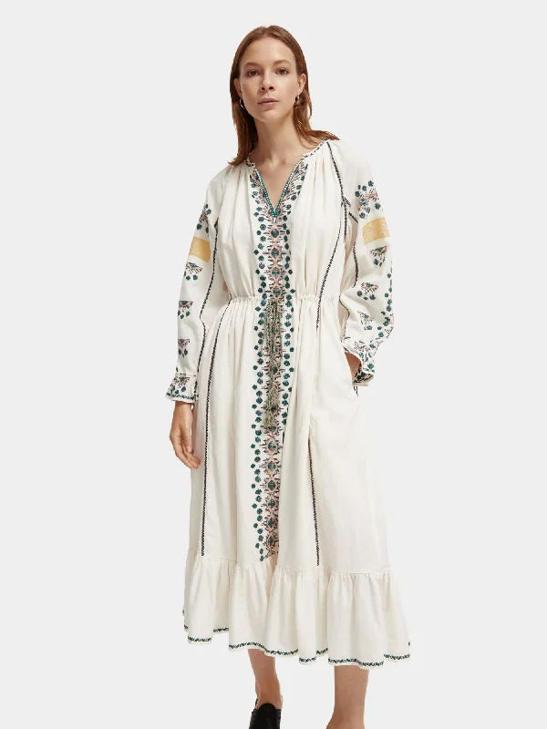 ladies-maxi-dress-puff-sleeve-flow-Embroidered v-neck maxi dress