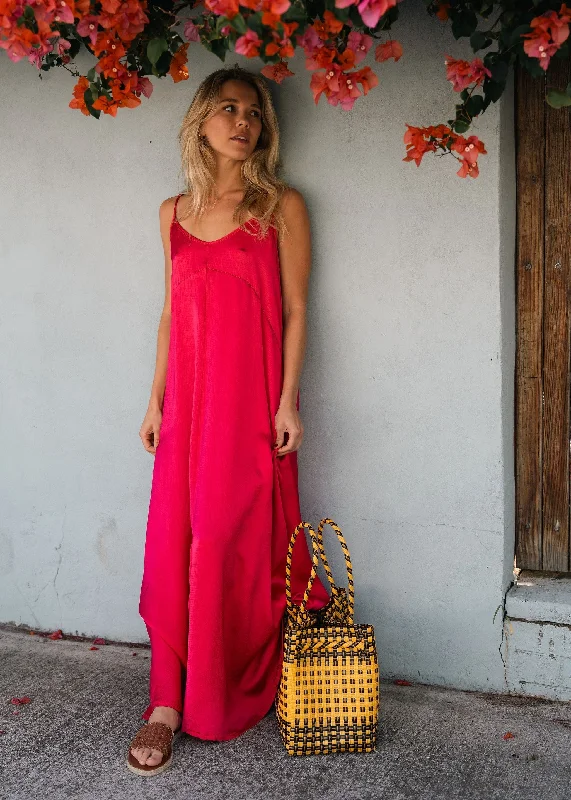 ladies-maxi-dress-shift-relaxed-Arielle Maxi Dress in Vivid Pink