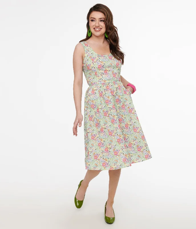 Women's flare dress vacation -Retrolicious 1950s Green Floral Cat Print Fit & Flare Dress