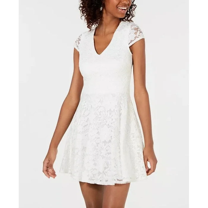 Women's flare dress sleeveless -B Darlin Junior's Lace Tie Back Fit & Flare Dress White Size 3/4