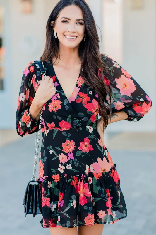 Women's floral dress lightweight -Looking Forward Black Floral Dress